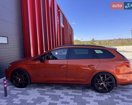 Сеат Леон 2018 в Львове на Automoto.ua Оранжевый Сеат Леон, объемом двигателя 1.98 л и пробегом 82 тыс. км за 29900 $, фото 4 на Automoto.ua