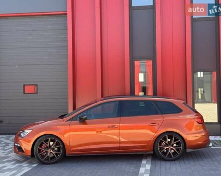 Сеат Леон 2018 в Львове на Automoto.ua Оранжевый Сеат Леон, объемом двигателя 1.98 л и пробегом 82 тыс. км за 29900 $, фото 7 на Automoto.ua