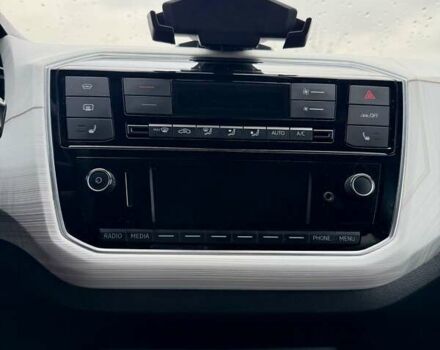 Белый Сеат Мии, объемом двигателя 0 л и пробегом 197 тыс. км за 8200 $, фото 24 на Automoto.ua