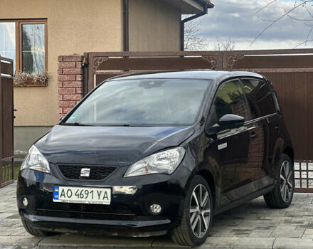Черный Сеат Мии, объемом двигателя 0 л и пробегом 38 тыс. км за 9200 $, фото 2 на Automoto.ua
