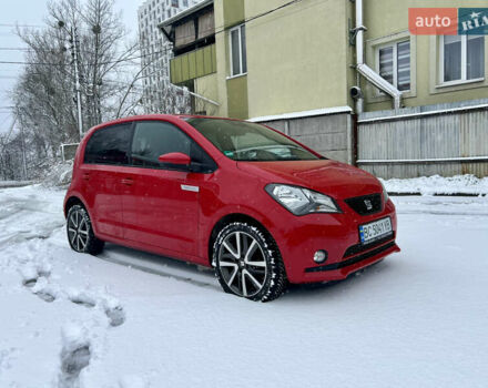 Красный Сеат Мии, объемом двигателя 0 л и пробегом 40 тыс. км за 11800 $, фото 2 на Automoto.ua