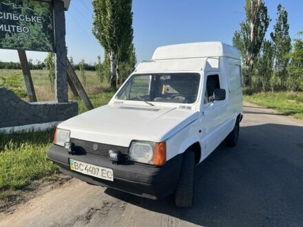 Сеат Terra 1991 у Одесі на Automoto.ua Білий Сеат Terra, об'ємом двигуна 1.4 л та пробігом 240 тис. км за 890 $, фото 1 на Automoto.ua