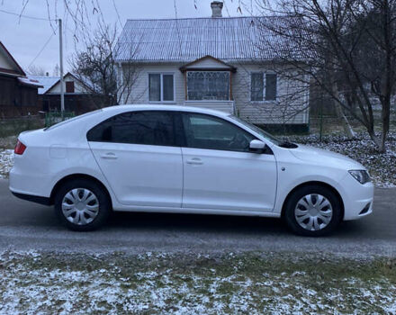 Білий Сеат Toledo, об'ємом двигуна 1.6 л та пробігом 185 тис. км за 7400 $, фото 4 на Automoto.ua