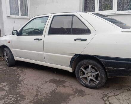 Белый Сеат Толедо, объемом двигателя 1.6 л и пробегом 400 тыс. км за 750 $, фото 1 на Automoto.ua