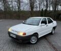 Белый Сеат Толедо, объемом двигателя 1.8 л и пробегом 300 тыс. км за 1100 $, фото 3 на Automoto.ua