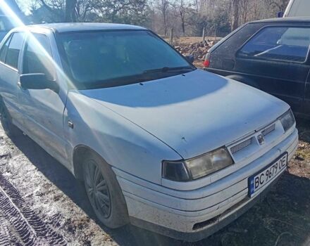 Белый Сеат Толедо, объемом двигателя 1.6 л и пробегом 295 тыс. км за 700 $, фото 1 на Automoto.ua