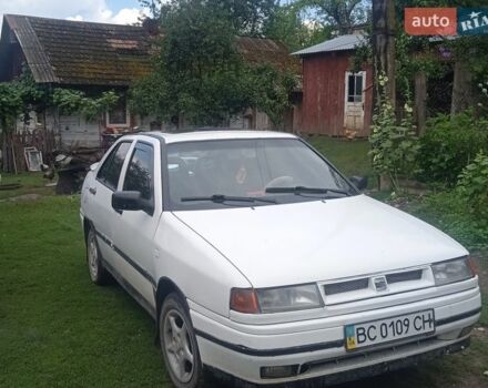 Белый Сеат Толедо, объемом двигателя 1.8 л и пробегом 338 тыс. км за 1200 $, фото 1 на Automoto.ua