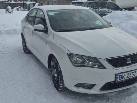 Білий Сеат Toledo, об'ємом двигуна 1.6 л та пробігом 277 тис. км за 7600 $, фото 1 на Automoto.ua