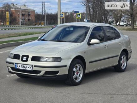 Бежевий Сеат Toledo, об'ємом двигуна 1.9 л та пробігом 250 тис. км за 3950 $, фото 1 на Automoto.ua