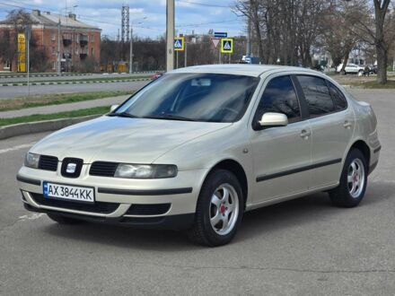 Бежевий Сеат Toledo, об'ємом двигуна 0.19 л та пробігом 250 тис. км за 3950 $, фото 1 на Automoto.ua