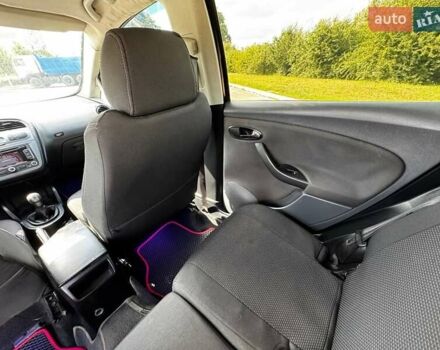 Чорний Сеат Toledo, об'ємом двигуна 1.6 л та пробігом 240 тис. км за 3999 $, фото 16 на Automoto.ua