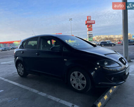 Черный Сеат Толедо, объемом двигателя 1.6 л и пробегом 300 тыс. км за 5000 $, фото 2 на Automoto.ua