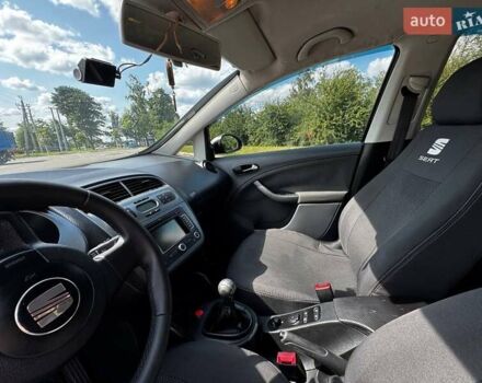 Чорний Сеат Toledo, об'ємом двигуна 1.6 л та пробігом 240 тис. км за 3999 $, фото 17 на Automoto.ua