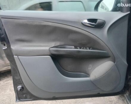 Черный Сеат Толедо, объемом двигателя 1.6 л и пробегом 305 тыс. км за 4990 $, фото 8 на Automoto.ua