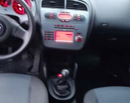 Черный Сеат Толедо, объемом двигателя 1.6 л и пробегом 202 тыс. км за 5000 $, фото 10 на Automoto.ua