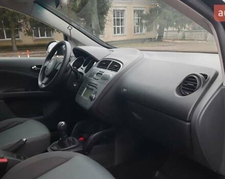 Чорний Сеат Toledo, об'ємом двигуна 1.6 л та пробігом 128 тис. км за 5500 $, фото 13 на Automoto.ua