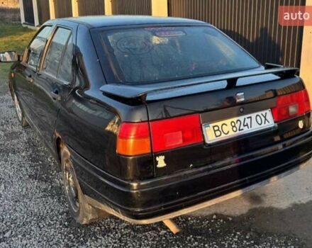 Черный Сеат Толедо, объемом двигателя 1.8 л и пробегом 150 тыс. км за 800 $, фото 2 на Automoto.ua