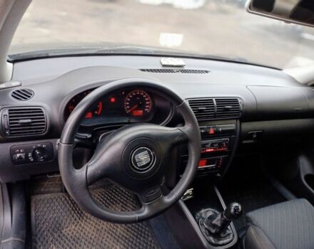 Черный Сеат Толедо, объемом двигателя 1.6 л и пробегом 315 тыс. км за 4800 $, фото 4 на Automoto.ua