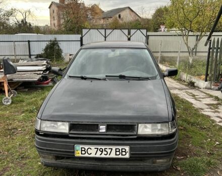 Черный Сеат Толедо, объемом двигателя 1.8 л и пробегом 250 тыс. км за 700 $, фото 3 на Automoto.ua