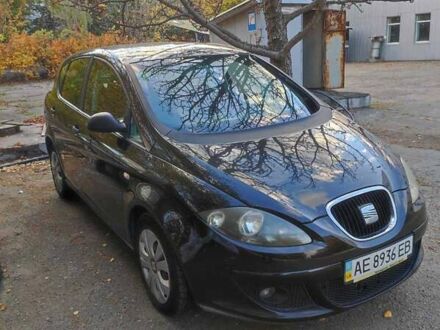 Черный Сеат Толедо, объемом двигателя 1.6 л и пробегом 151 тыс. км за 5500 $, фото 1 на Automoto.ua