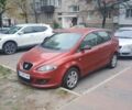 Красный Сеат Толедо, объемом двигателя 1.6 л и пробегом 280 тыс. км за 5500 $, фото 1 на Automoto.ua