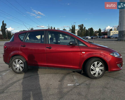 Червоний Сеат Toledo, об'ємом двигуна 1.6 л та пробігом 155 тис. км за 5000 $, фото 1 на Automoto.ua