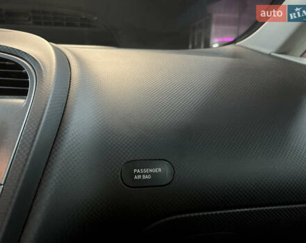 Червоний Сеат Toledo, об'ємом двигуна 1.6 л та пробігом 222 тис. км за 4100 $, фото 13 на Automoto.ua