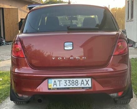 Красный Сеат Толедо, объемом двигателя 1.6 л и пробегом 195 тыс. км за 5200 $, фото 5 на Automoto.ua