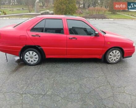 Красный Сеат Толедо, объемом двигателя 1.8 л и пробегом 100 тыс. км за 1600 $, фото 1 на Automoto.ua