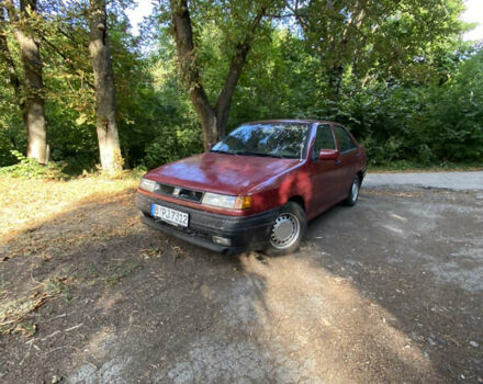Красный Сеат Толедо, объемом двигателя 1.8 л и пробегом 148 тыс. км за 1200 $, фото 5 на Automoto.ua