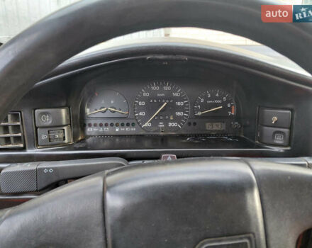 Красный Сеат Толедо, объемом двигателя 1.6 л и пробегом 351 тыс. км за 1000 $, фото 3 на Automoto.ua