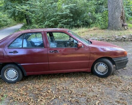 Червоний Сеат Toledo, об'ємом двигуна 1.8 л та пробігом 148 тис. км за 1330 $, фото 6 на Automoto.ua