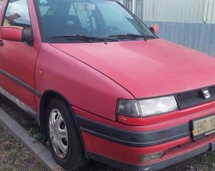 Червоний Сеат Toledo, об'ємом двигуна 1.8 л та пробігом 240 тис. км за 950 $, фото 7 на Automoto.ua