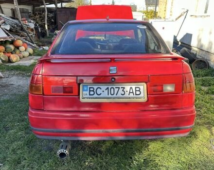 Сеат Толедо 1993 в Львове на Automoto.ua Красный Сеат Толедо, объемом двигателя 1.8 л и пробегом 270 тыс. км за 950 $, фото 5 на Automoto.ua
