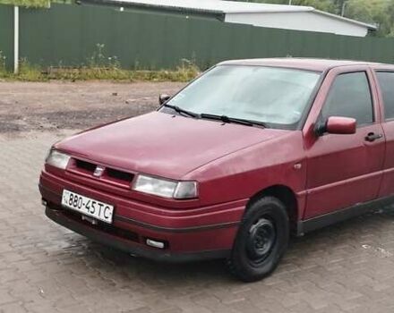 Червоний Сеат Toledo, об'ємом двигуна 1.8 л та пробігом 421 тис. км за 1200 $, фото 3 на Automoto.ua