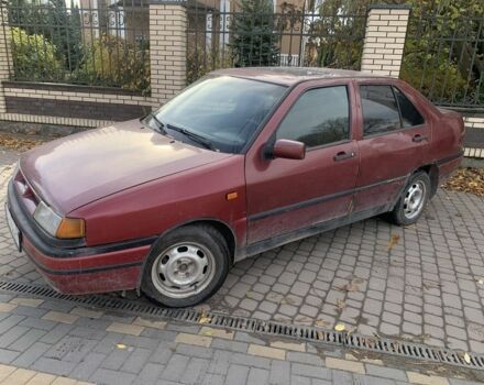 Сеат Toledo 1993 у Шепетовке на Automoto.ua Червоний Сеат Toledo, об'ємом двигуна 1.9 л та пробігом 415 тис. км за 950 $, фото 4 на Automoto.ua