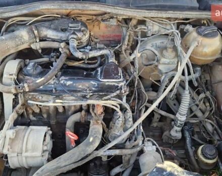 Красный Сеат Толедо, объемом двигателя 1.6 л и пробегом 237 тыс. км за 1250 $, фото 11 на Automoto.ua