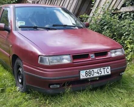 Червоний Сеат Toledo, об'ємом двигуна 1.8 л та пробігом 421 тис. км за 1200 $, фото 7 на Automoto.ua