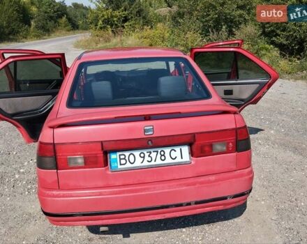 Красный Сеат Толедо, объемом двигателя 1.6 л и пробегом 309 тыс. км за 1350 $, фото 13 на Automoto.ua