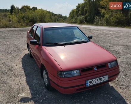 Красный Сеат Толедо, объемом двигателя 1.6 л и пробегом 309 тыс. км за 1350 $, фото 10 на Automoto.ua