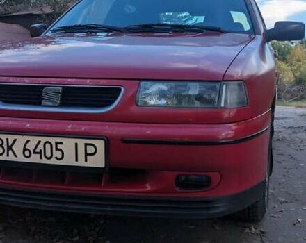 Червоний Сеат Toledo, об'ємом двигуна 1.6 л та пробігом 311 тис. км за 1600 $, фото 11 на Automoto.ua