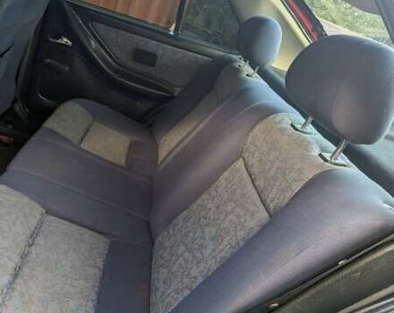 Червоний Сеат Toledo, об'ємом двигуна 1.6 л та пробігом 311 тис. км за 1600 $, фото 1 на Automoto.ua