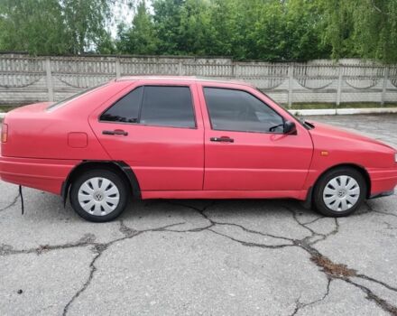 Червоний Сеат Toledo, об'ємом двигуна 1.8 л та пробігом 400 тис. км за 1814 $, фото 2 на Automoto.ua