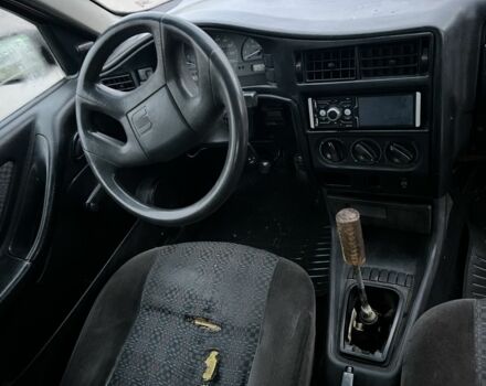 Червоний Сеат Toledo, об'ємом двигуна 1.6 л та пробігом 301 тис. км за 1200 $, фото 5 на Automoto.ua