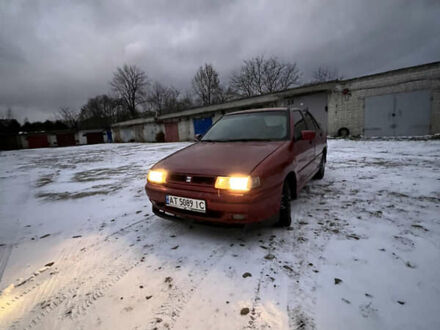 Красный Сеат Толедо, объемом двигателя 1.6 л и пробегом 380 тыс. км за 1200 $, фото 1 на Automoto.ua