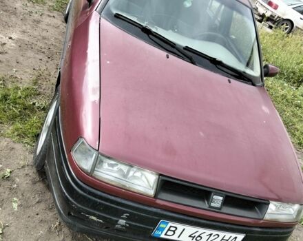 Красный Сеат Толедо, объемом двигателя 1.8 л и пробегом 370 тыс. км за 1400 $, фото 1 на Automoto.ua