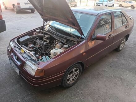Сеат Толедо 1992 в Запорожье на Automoto.ua Красный Сеат Толедо, объемом двигателя 1.8 л и пробегом 2 тыс. км за 1081 $, фото 1 на Automoto.ua