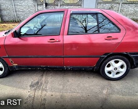 Красный Сеат Толедо, объемом двигателя 1.8 л и пробегом 0 тыс. км за 1000 $, фото 1 на Automoto.ua