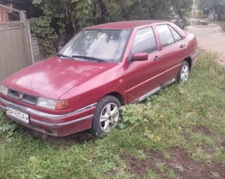 Сеат Толедо 1993 в Александрие на Automoto.ua Красный Сеат Толедо, объемом двигателя 1.6 л и пробегом 380 тыс. км за 600 $, фото 1 на Automoto.ua
