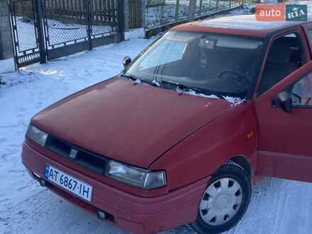 Сеат Толедо 1993 в Долине на Automoto.ua Красный Сеат Толедо, объемом двигателя 1.78 л и пробегом 500 тыс. км за 1250 $, фото 1 на Automoto.ua
